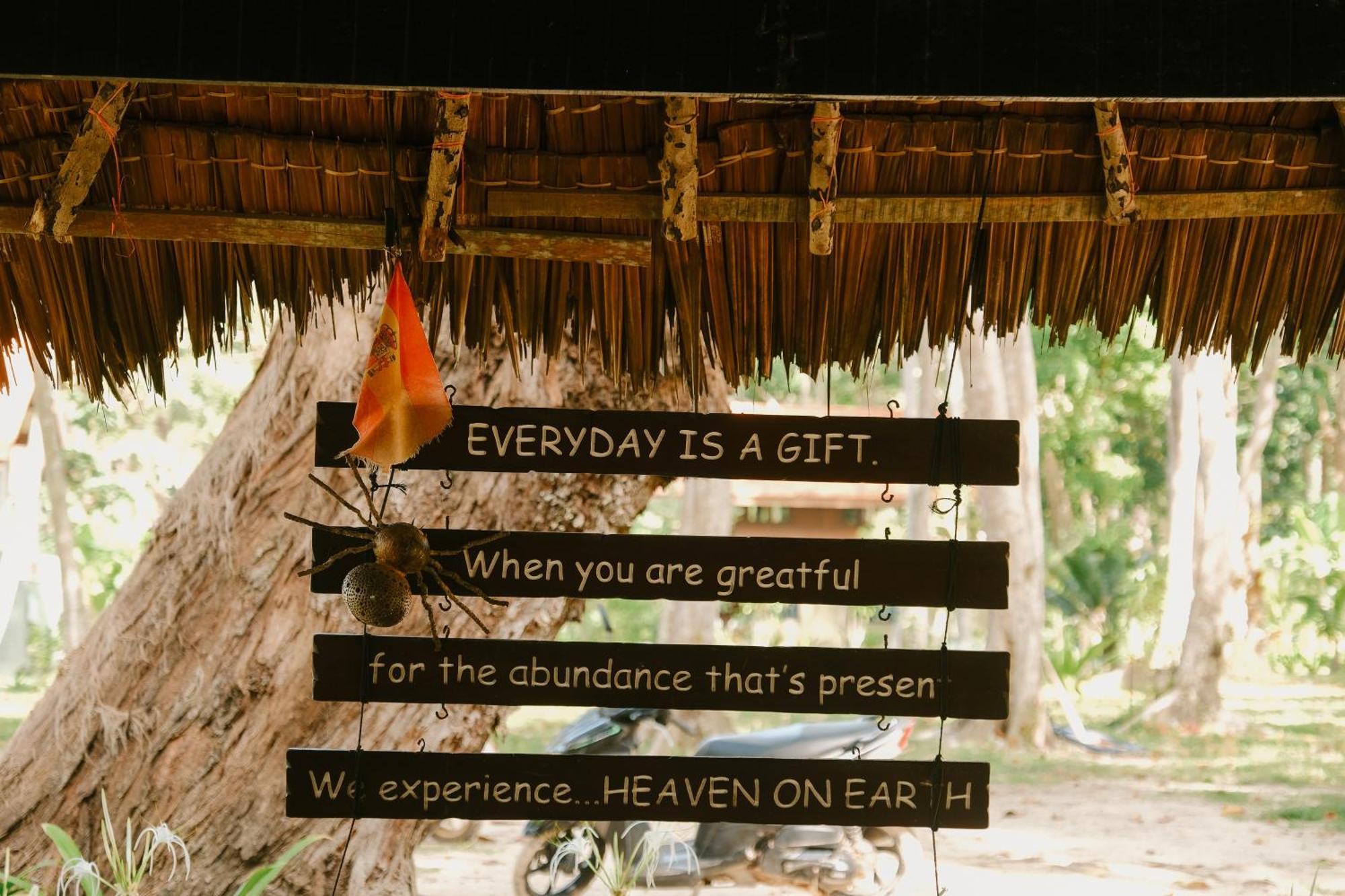 Joy Bungalow Resort And Restaurant Koh Jum Exterior photo