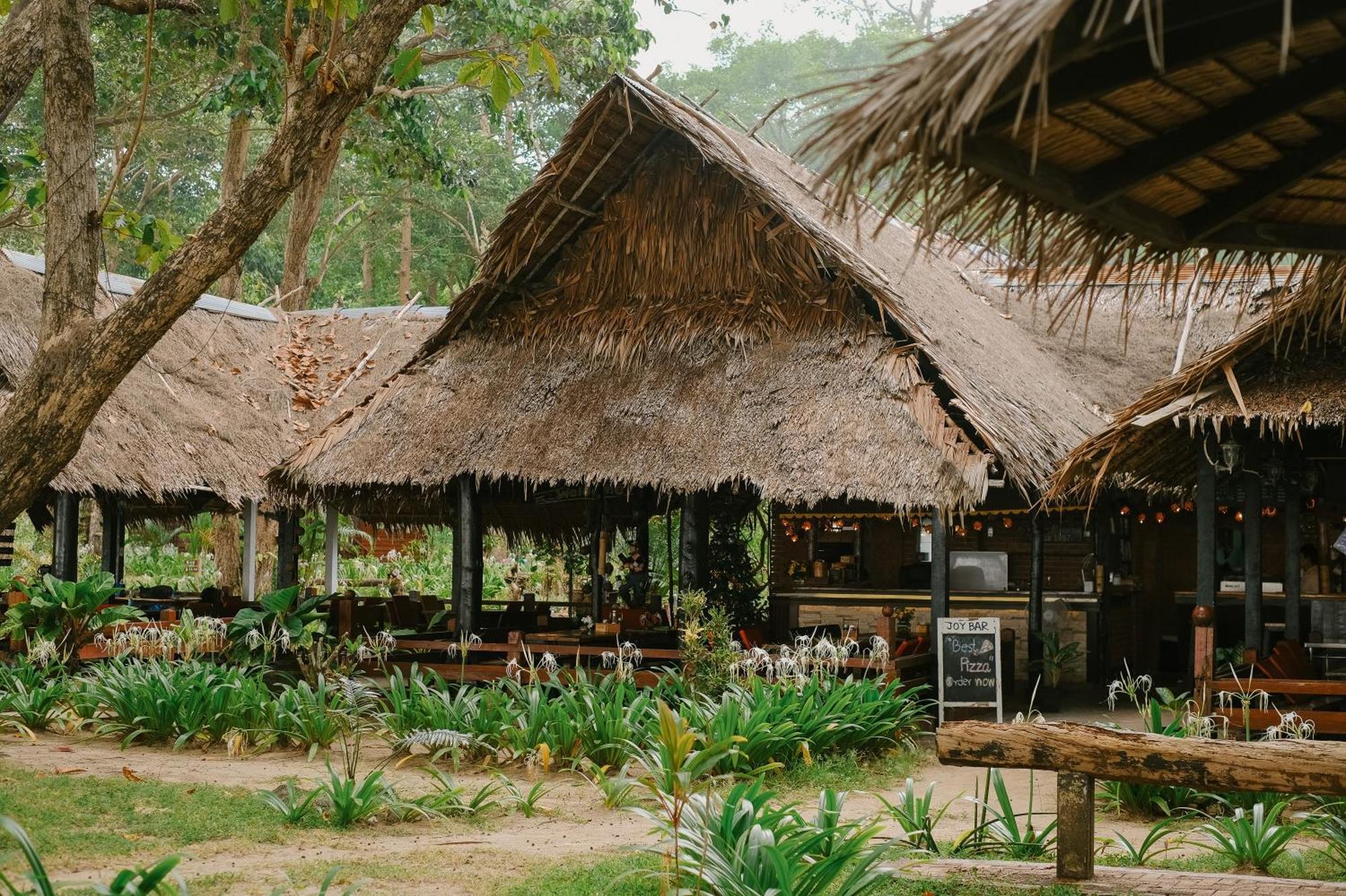Joy Bungalow Resort And Restaurant Koh Jum Exterior photo
