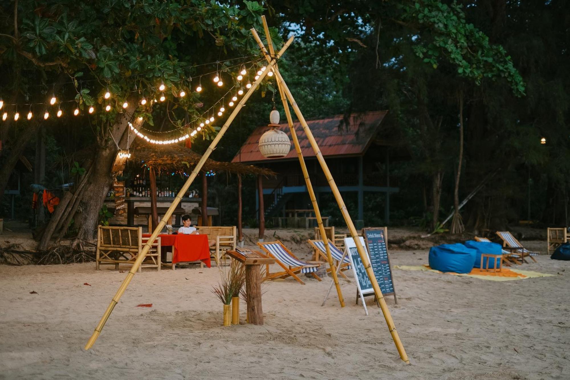 Joy Bungalow Resort And Restaurant Koh Jum Exterior photo