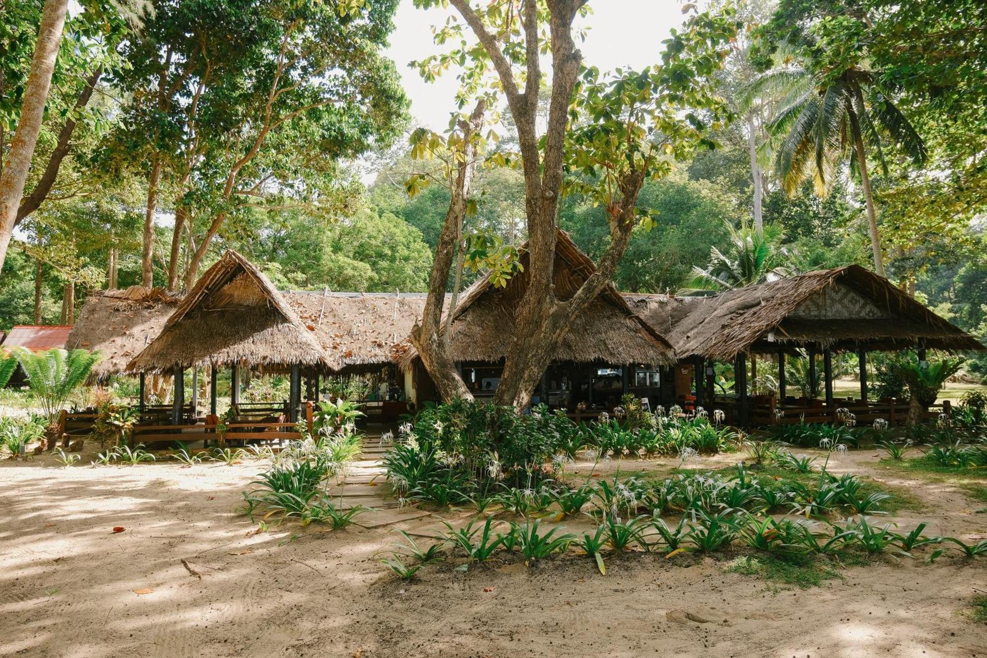 Joy Bungalow Resort And Restaurant Koh Jum Exterior photo