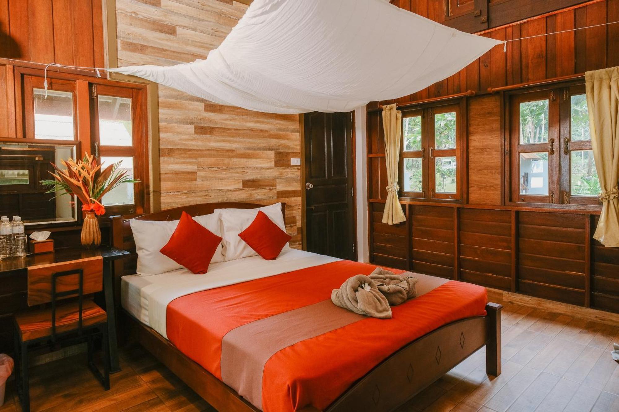 Joy Bungalow Resort And Restaurant Koh Jum Exterior photo
